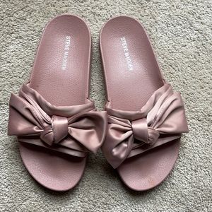 Steve Madden sandal slippers